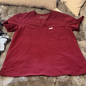 Figs Women's Burgundy scrub set
